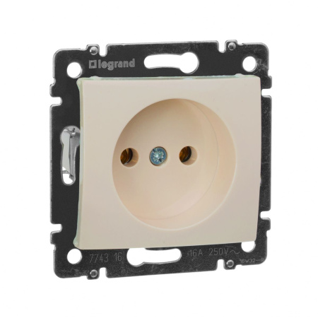 Розетка механизм 1-мест б/з крем Legrand Valena---