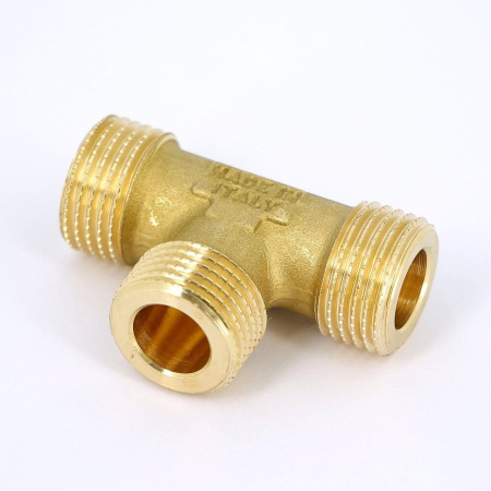 Тройник латунь 15Нх15Нх15Н